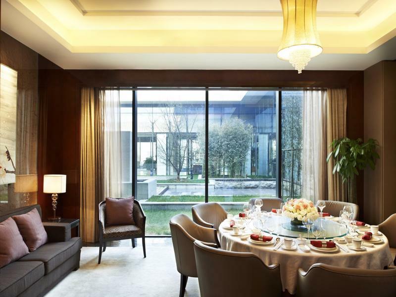 Отель Four Points By Sheraton Langfang, Gu'An Экстерьер фото